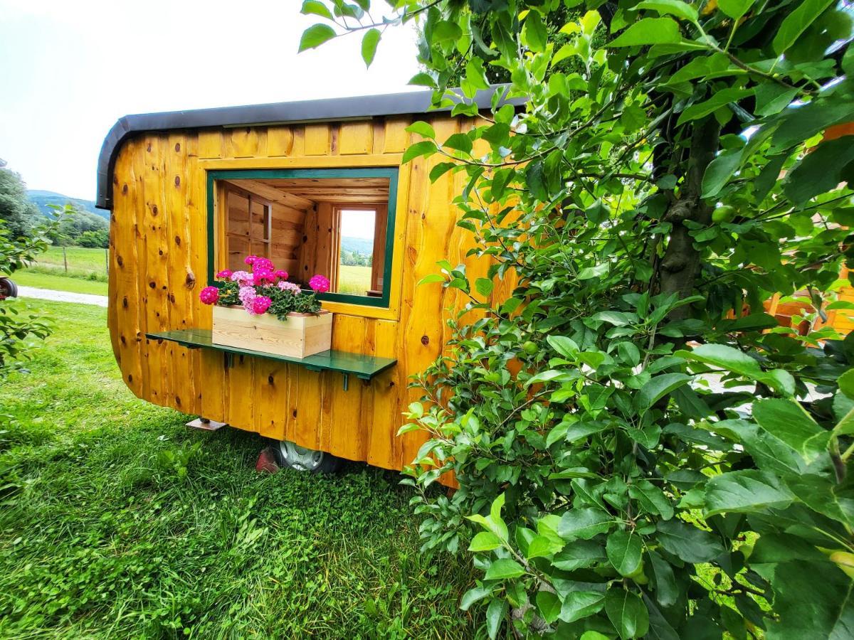Unique Wooden Holiday House In Nature Lukovica pri Domzalah ภายนอก รูปภาพ