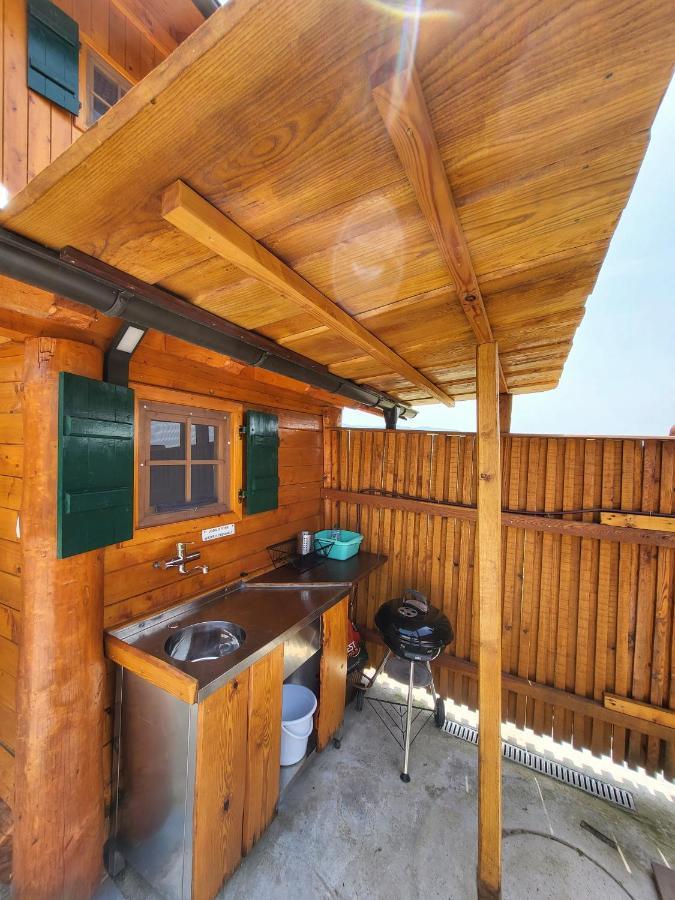 Unique Wooden Holiday House In Nature Lukovica pri Domzalah ภายนอก รูปภาพ